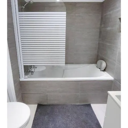 Les Garennes Apartment Rillieux-la-Pape Exterior photo