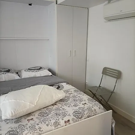 Les Garennes Apartment Rillieux-la-Pape Exterior photo